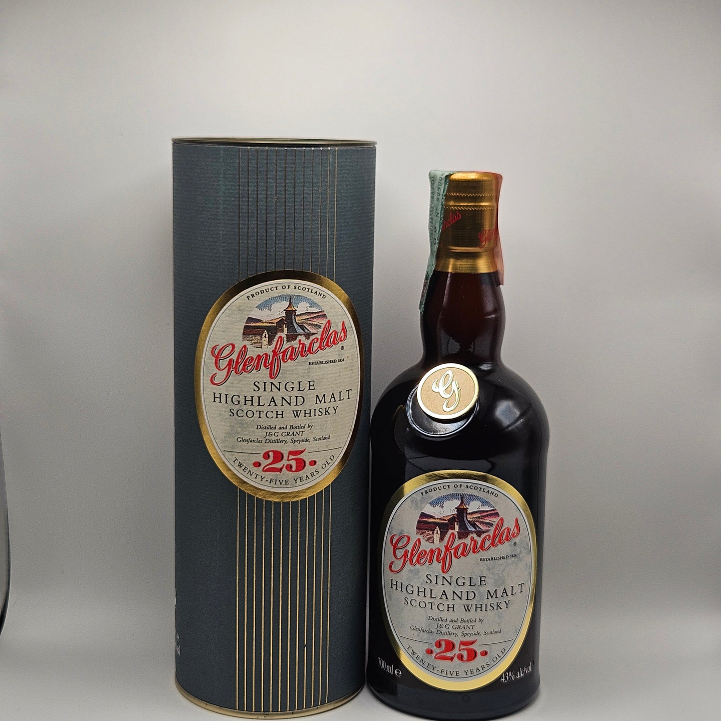 Glenfarclas 25 Years Old Single Highland Malt Scotch Whisky