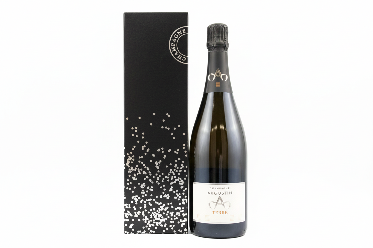 Augustin Terre Champagne con sfondo bianco